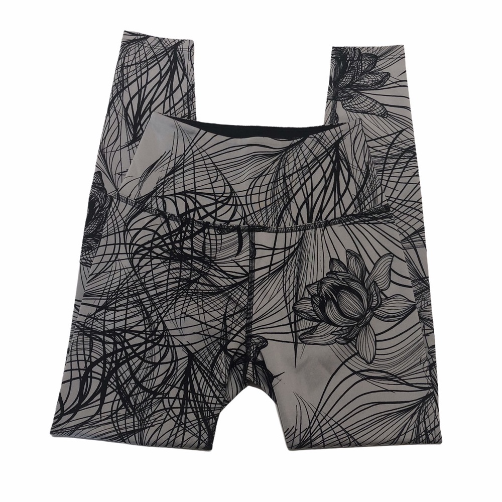 Beyond Yoga Floral Midi Legging 7/8